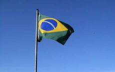 Market Volatility Strategies for Investors in Brazil